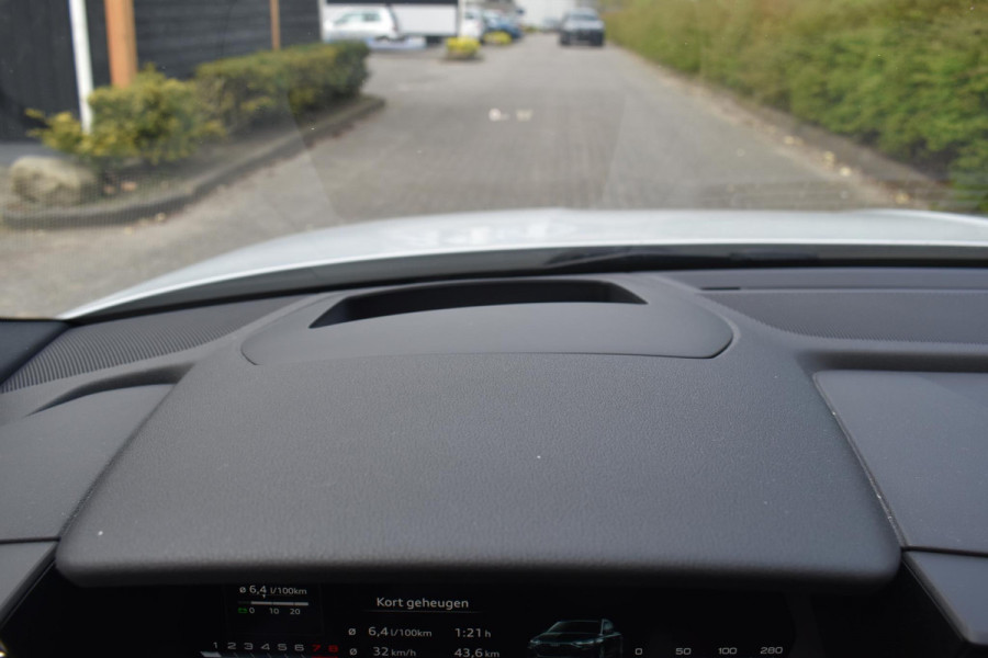 Audi A3 Sportback 35 TFSI 3x S-line Pano HUD Sonos Lane Camera Leder