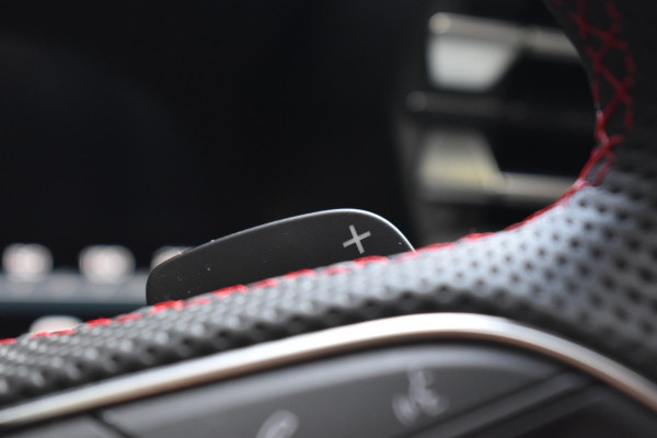 Audi A3 Sportback 35 TFSI 3x S-line Pano HUD Sonos Lane Camera Leder