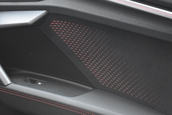 Audi A3 Sportback 35 TFSI 3x S-line Pano HUD Sonos Lane Camera Leder