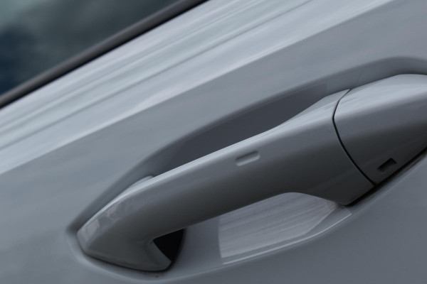 Audi A3 Sportback 35 TFSI 3x S-line Pano HUD Sonos Lane Camera Leder