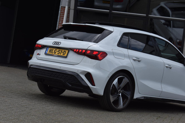Audi A3 Sportback 35 TFSI 3x S-line Pano HUD Sonos Lane Camera Leder