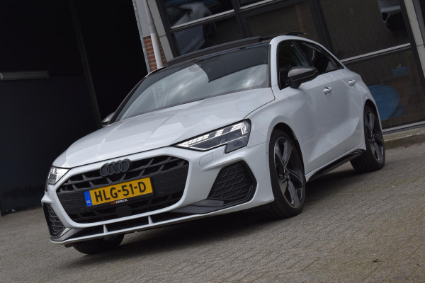 Audi A3 Sportback 35 TFSI 3x S-line Pano HUD Sonos Lane Camera Leder