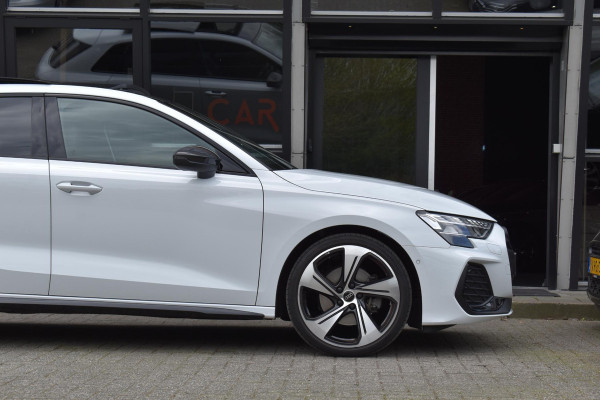 Audi A3 Sportback 35 TFSI 3x S-line Pano HUD Sonos Lane Camera Leder