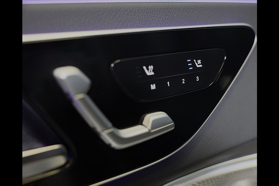 Mercedes-Benz CLE Coupé 300 e AMG 53 Look / Acc / Massage / BURMESTER / Head Up / 360 Camera / Leder / Open Pano / Dig Light / 19