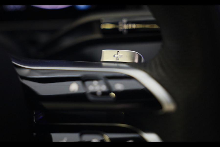 Mercedes-Benz CLE Coupé 300 e AMG 53 Look / Acc / Massage / BURMESTER / Head Up / 360 Camera / Leder / Open Pano / Dig Light / 19