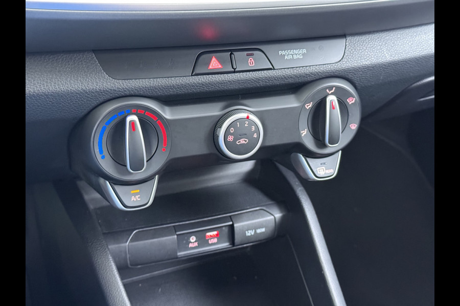 Kia Stonic 1.0 T-GDi 100PK Airco Navi Camera Apple Carplay Android Auto Cruise Control Pdc DynamicLine Lmv Led Isofix DAB Keyless Two-Tone Bluetooth Dealeronderhouden 1e Eigenaar Origineel Nederlandse Auto