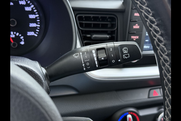 Kia Stonic 1.0 T-GDi 100PK Airco Navi Camera Apple Carplay Android Auto Cruise Control Pdc DynamicLine Lmv Led Isofix DAB Keyless Two-Tone Bluetooth Dealeronderhouden 1e Eigenaar Origineel Nederlandse Auto