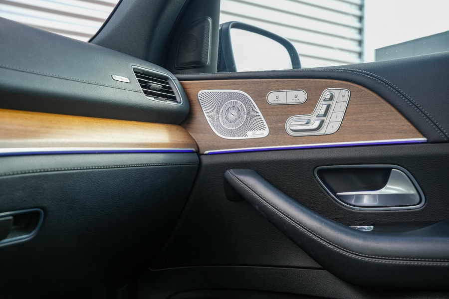 Mercedes-Benz GLE 450 4MATIC Premium Plus AMG Luchtvering Pano Treeplanken Navi Burmeister 22”