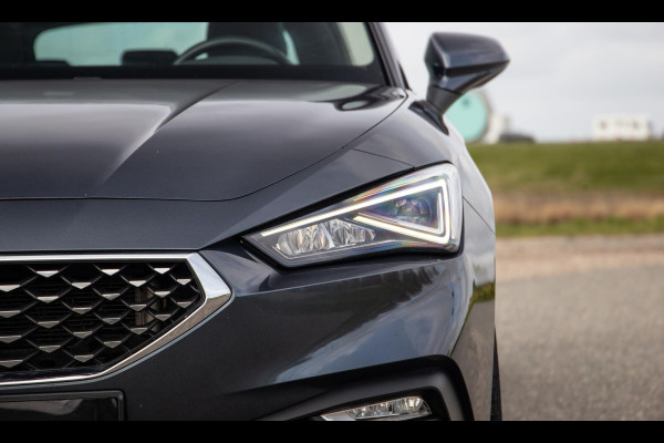 Seat Leon Sportstourer 1.4 TSI eHybrid PHEV FR Business Intense EXCELLENCE / CARPLAY / AIRCO / CAMERA / DEALER ONDERHOUDEN