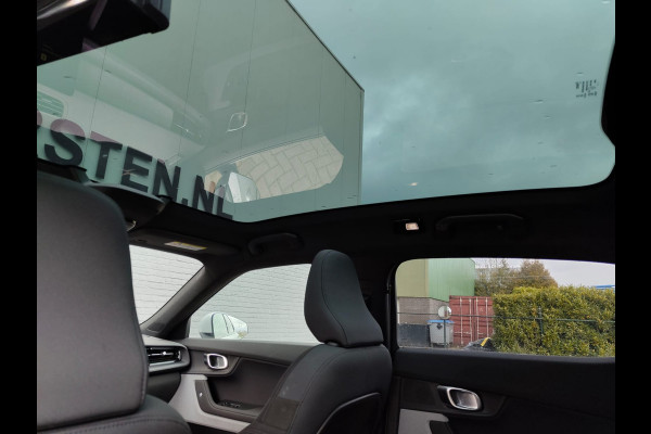 Polestar 2 Long Range Dual Motor 78kWh Panoramadak Adap.Cruise 360°Camera Navi Ecc Apple Carplay Android Auto Pdc Launch Edition Stoel+Stuurverwarming Lmv 19" Achterbankverwarming Keyless DAB Rijstrooksensor Origineel Nederlandse Auto