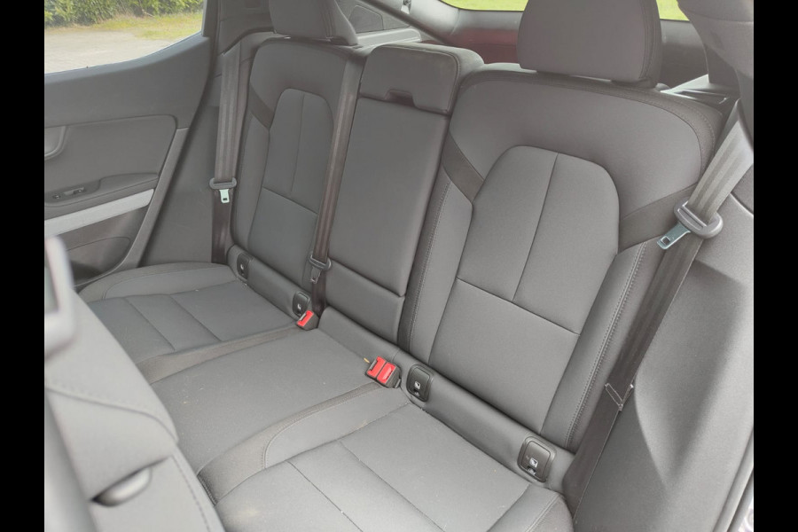 Polestar 2 Long Range Dual Motor 78kWh Panoramadak Adap.Cruise 360°Camera Navi Ecc Apple Carplay Android Auto Pdc Launch Edition Stoel+Stuurverwarming Lmv 19" Achterbankverwarming Keyless DAB Rijstrooksensor Origineel Nederlandse Auto