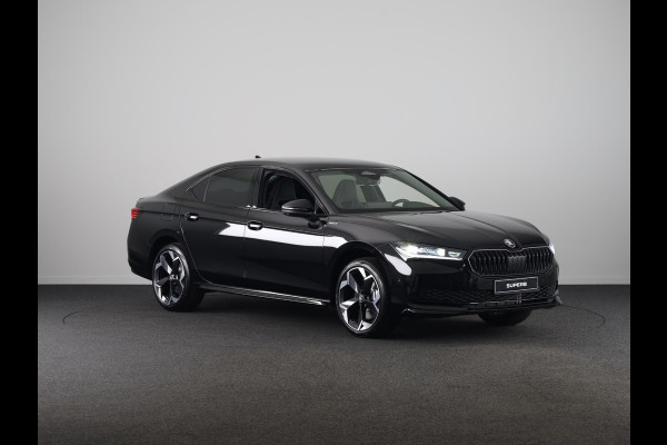 Škoda Superb Sportline Business PHEV 1.5 TSI 204 pk 6 versn. DSG | Travel Assist Plus Sportline | Trekhaak wegklapbaar | Winterpakket | Lichtmetalen velgen 19 inch Torcular