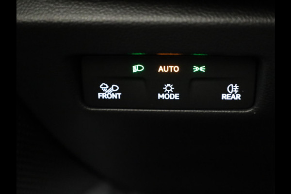 Škoda Superb Sportline Business PHEV 1.5 TSI 204 pk 6 versn. DSG | Travel Assist Plus Sportline | Trekhaak wegklapbaar | Winterpakket | Lichtmetalen velgen 19 inch Torcular