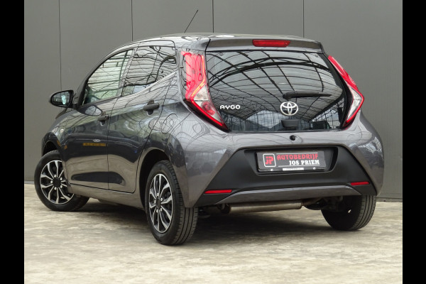 Toyota Aygo 1.0 VVT-i x-fun * EXTRA GETINT GLAS * VOLLE TANK !!