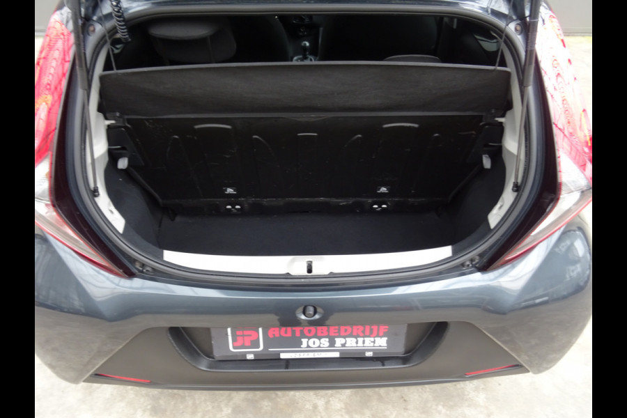 Toyota Aygo 1.0 VVT-i x-fun * EXTRA GETINT GLAS * VOLLE TANK !!