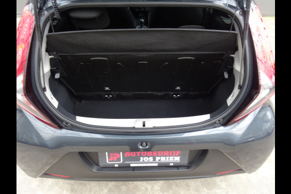 Toyota Aygo 1.0 VVT-i x-fun * EXTRA GETINT GLAS * VOLLE TANK !!