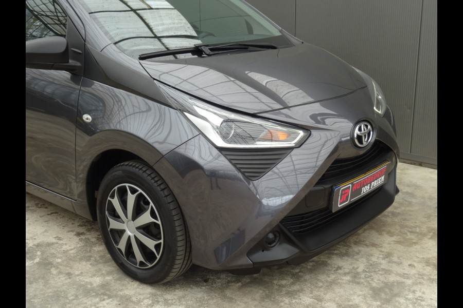 Toyota Aygo 1.0 VVT-i x-fun * EXTRA GETINT GLAS * VOLLE TANK !!