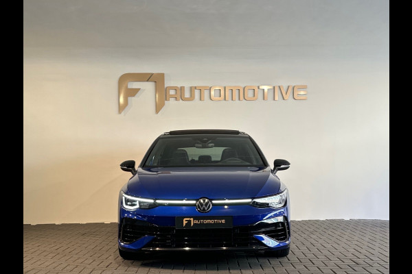 Volkswagen Golf 2.0 TSI R 4M Performance Pano|HuD|Memor|Akra