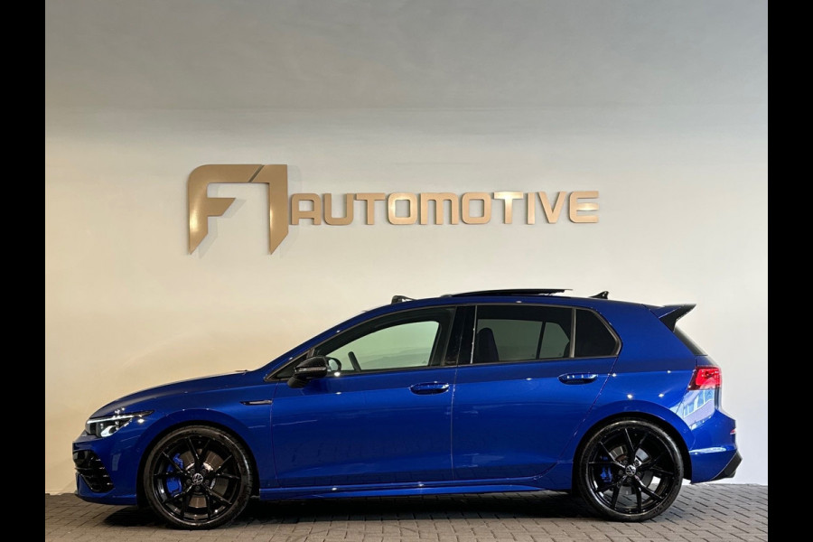 Volkswagen Golf 2.0 TSI R 4M Performance Pano|HuD|Memor|Akra