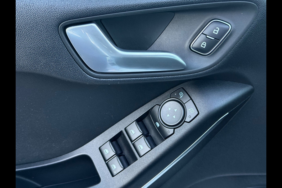 Ford Fiesta 1.0 EcoBoost 125 pk Hybrid Titanium, achteruitrijcamera, airco, NL auto met nap