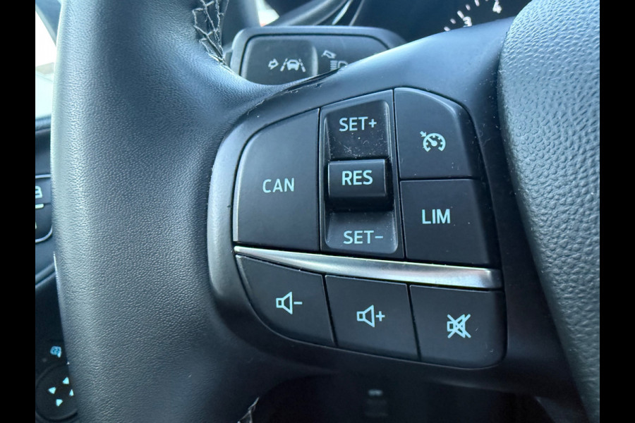 Ford Fiesta 1.0 EcoBoost 125 pk Hybrid Titanium, achteruitrijcamera, airco, NL auto met nap