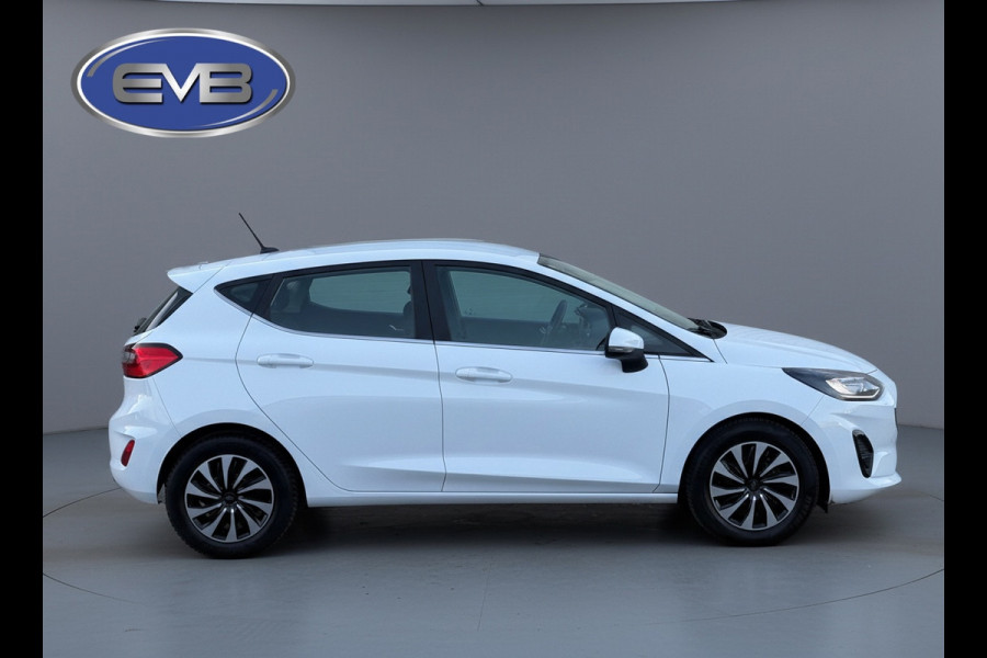 Ford Fiesta 1.0 EcoBoost 125 pk Hybrid Titanium, achteruitrijcamera, airco, NL auto met nap