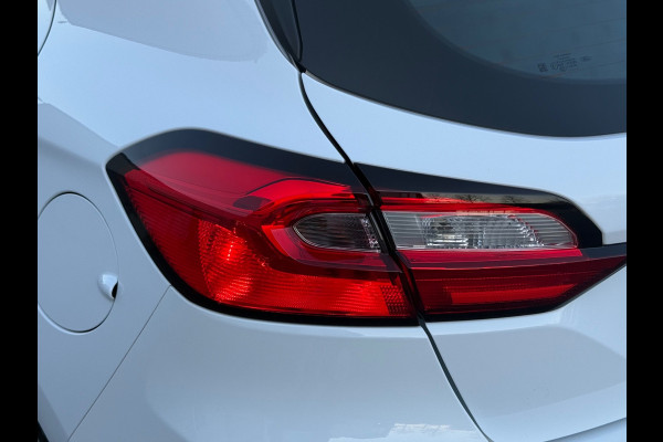 Ford Fiesta 1.0 EcoBoost 125 pk Hybrid Titanium, achteruitrijcamera, airco, NL auto met nap