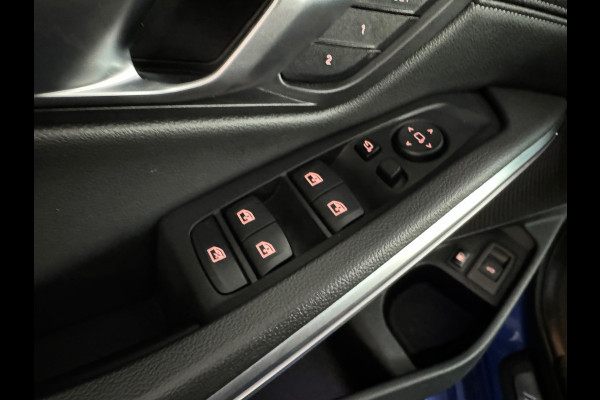 BMW 3-serie 330e High Executive M Sport Pano|HuD|Memory|VOL