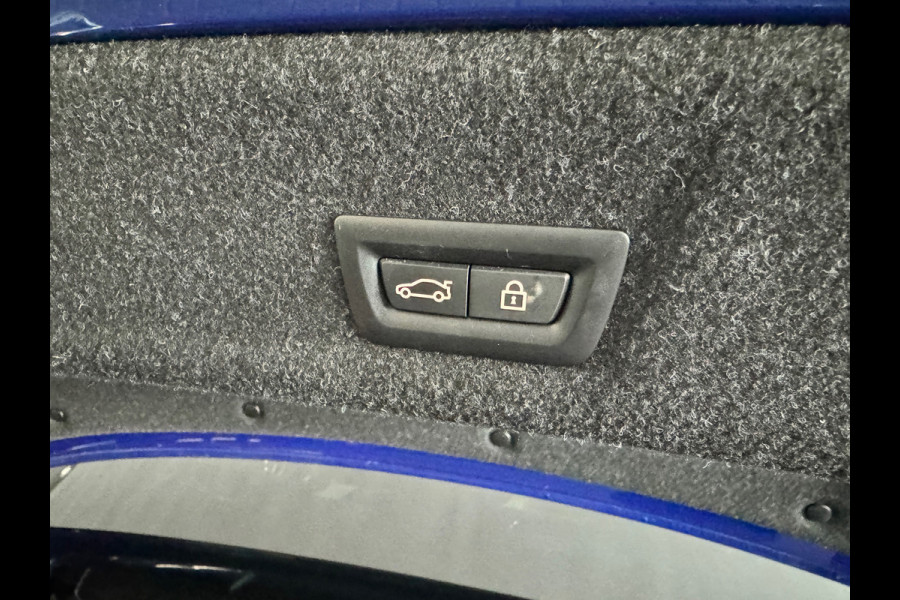 BMW 3-serie 330e High Executive M Sport Pano|HuD|Memory|VOL