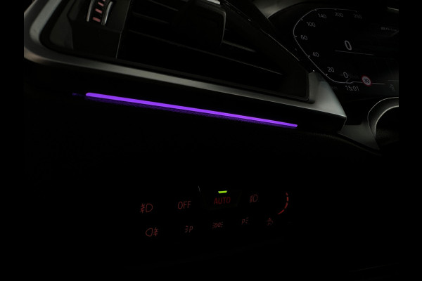 BMW 3-serie 330e High Executive M Sport Pano|HuD|Memory|VOL