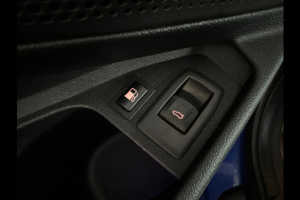 BMW 3-serie 330e High Executive M Sport Pano|HuD|Memory|VOL