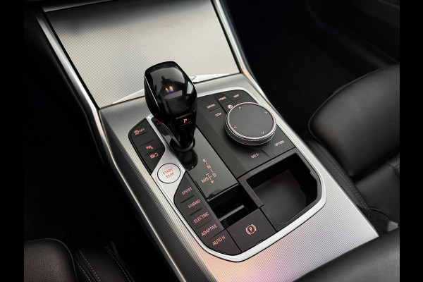 BMW 3-serie 330e High Executive M Sport Pano|HuD|Memory|VOL
