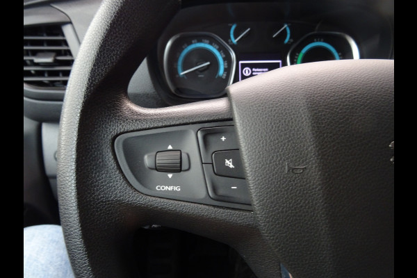 Peugeot e-Expert Long Premium 75 kWh * NETTE STAAT * 3 ZITS * CARPLAY !!