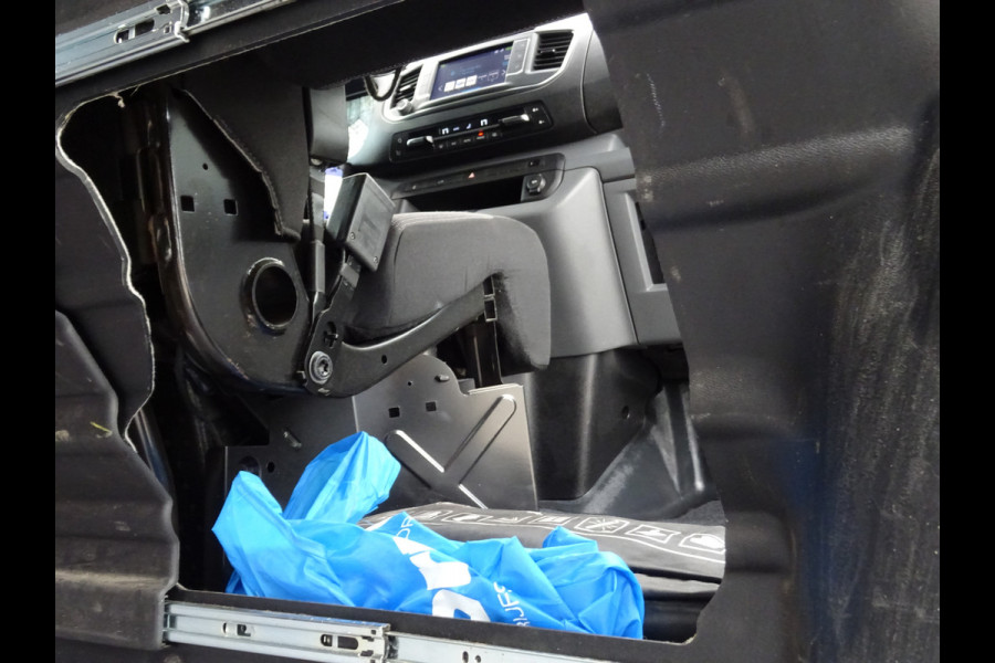 Peugeot e-Expert Long Premium 75 kWh * NETTE STAAT * 3 ZITS * CARPLAY !!