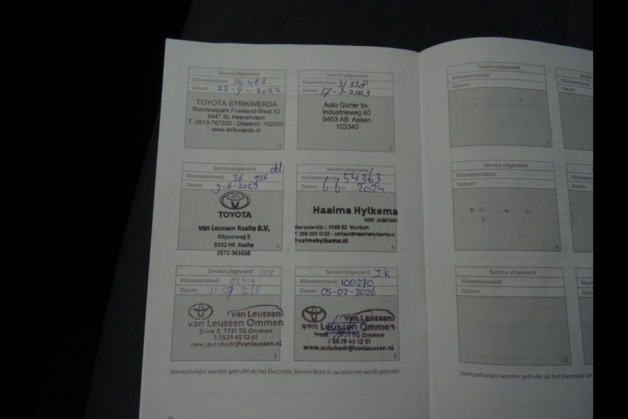 Toyota Yaris 1.5 VVT-i Business Plus * CARPLAY * DEALER ONDERH. !!