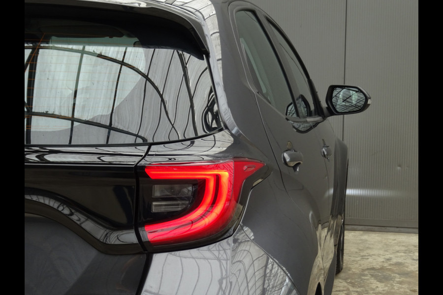 Toyota Yaris 1.5 VVT-i Business Plus * CARPLAY * DEALER ONDERH. !!