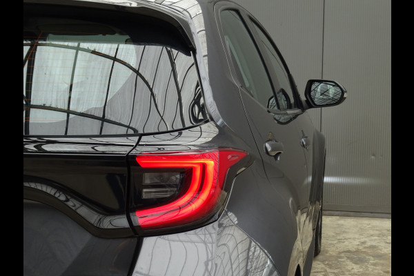 Toyota Yaris 1.5 VVT-i Business Plus * CARPLAY * DEALER ONDERH. !!