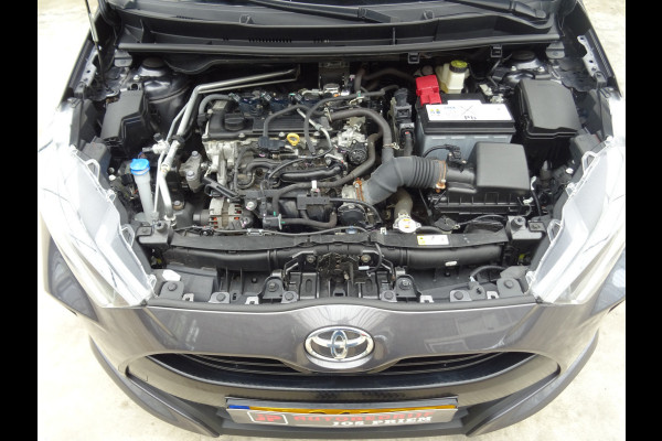 Toyota Yaris 1.5 VVT-i Business Plus * CARPLAY * DEALER ONDERH. !!