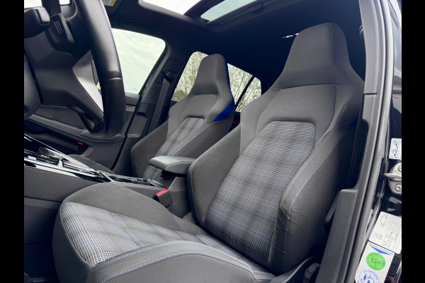 Volkswagen Golf 1.4 eHybrid GTE Pano/Camera/Blindspot