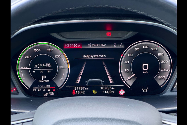 Audi Q3 Sportback 45 TFSI e S Edition Pano/360/AppleCar/Matrix