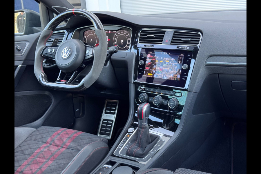 Volkswagen Golf 2.0 TSI GTI TCR Pano/Dynaudio/Keyless