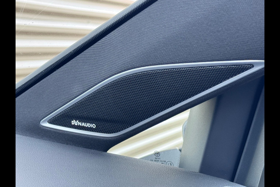 Volkswagen Golf 2.0 TSI GTI TCR Pano/Dynaudio/Keyless