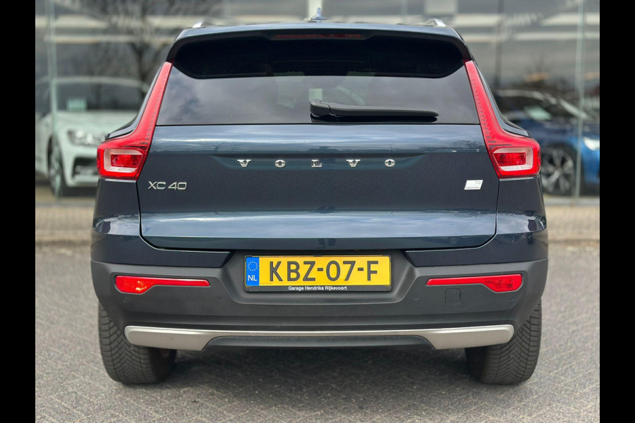 Volvo XC40 1.5 T5 Recharge R-Design | Full Options | Pano | Leder | H&K | Adaptive CC | Stoelverwarming V+A | Lage km-stand! |