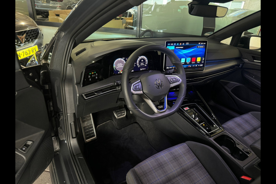 Volkswagen Golf 1.5 eHybrid GTE Pano|360Camera|Dodeh|HuD|ACC
