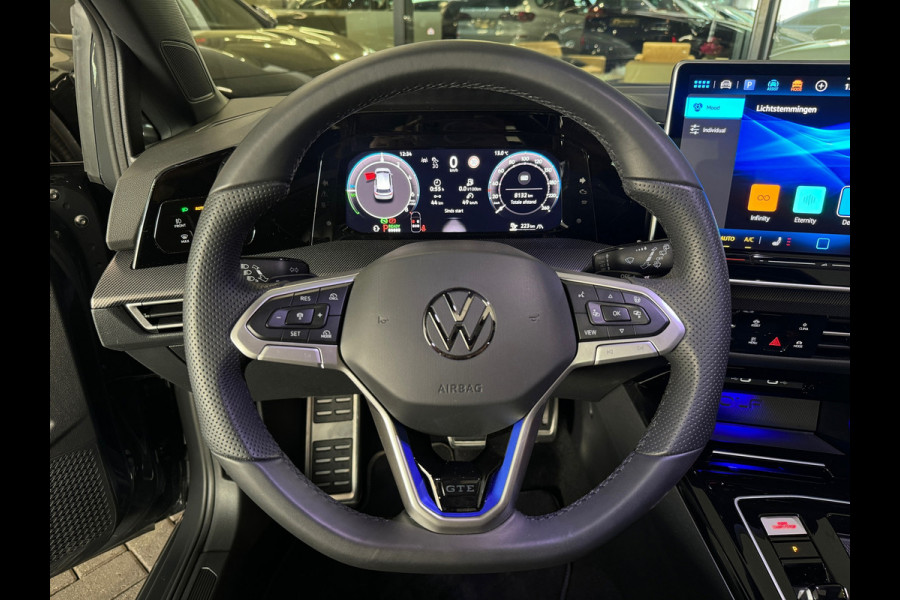 Volkswagen Golf 1.5 eHybrid GTE Pano|360Camera|Dodeh|HuD|ACC