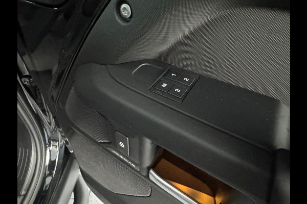 Land Rover Defender 110 2.0 P300e 110 X-Dynamic HSE URBAN|HUD