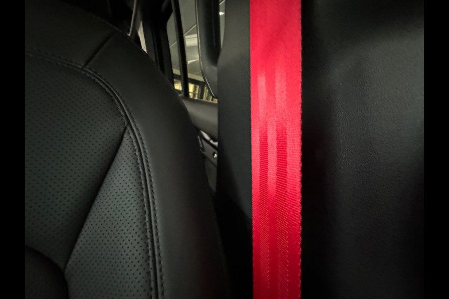 Land Rover Defender 110 2.0 P300e 110 X-Dynamic HSE URBAN|HUD