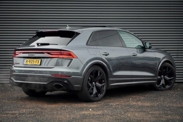 Audi RSQ8 4.0 TFSI Q8 quattro / NL Auto / Pano / Keramisch / Performance / Stoelklima
