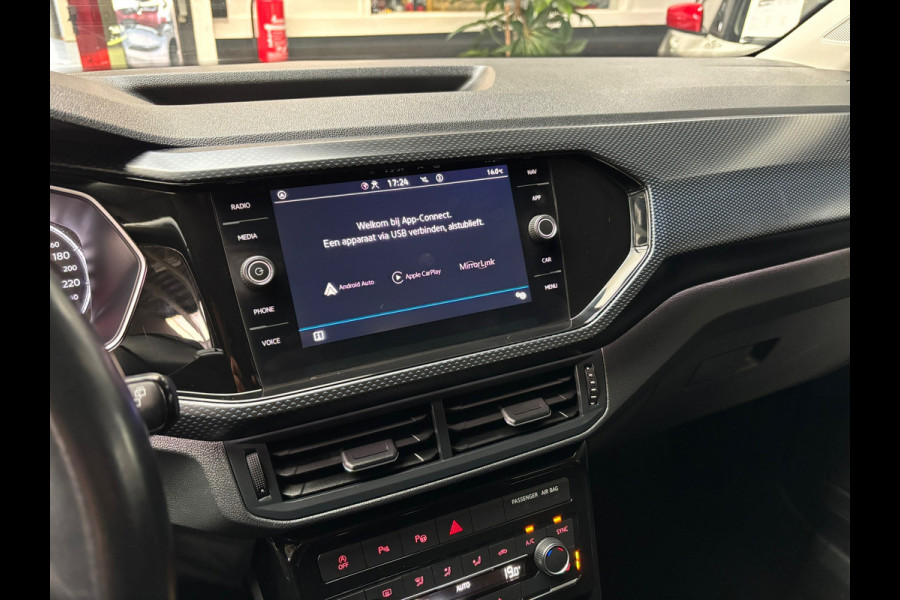 Volkswagen T-Cross 1.0 TSI Style / Carplay / stoelverwarming