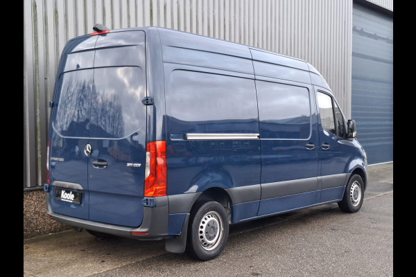 Mercedes-Benz Sprinter 311 2.2 CDI L2H2 Functional / AIRCO / CAMERA / 3 ZITS / DEALER ONDERHOUDEN / NAVI